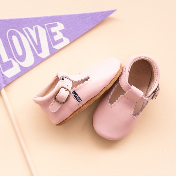 Riley T-Straps - Scalloped - Sweet Pink - Picture 4 of 15